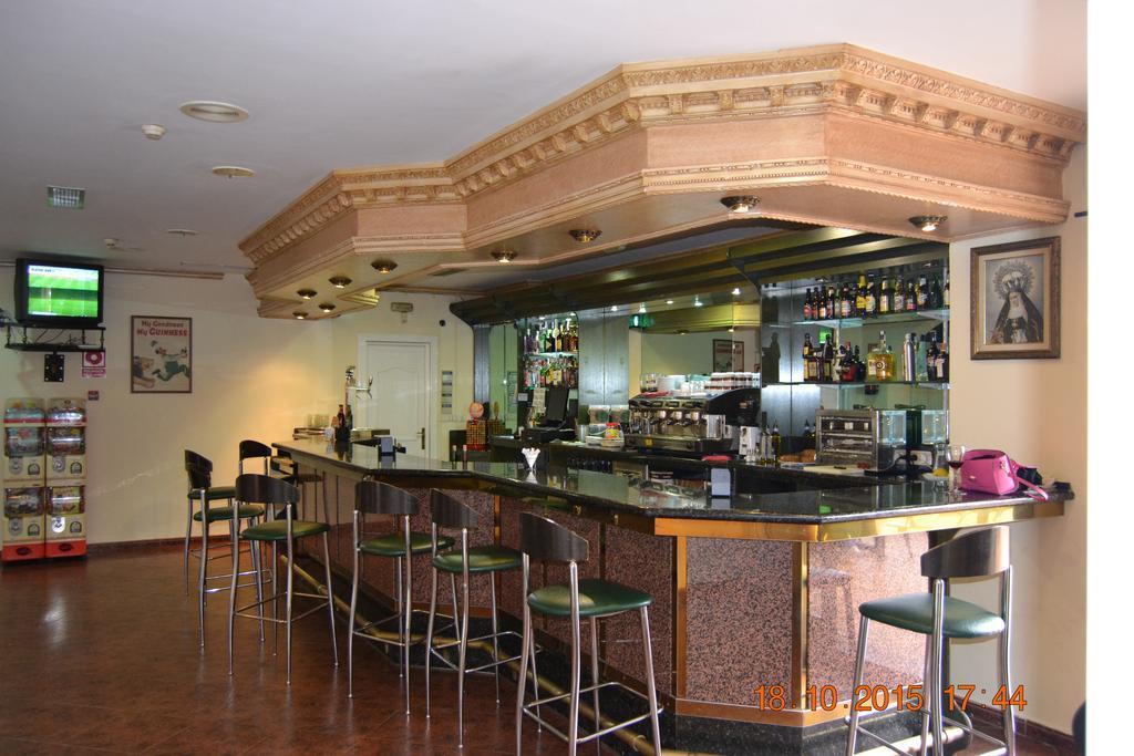 Hotel Poniente Moraleda De Zafayona エクステリア 写真