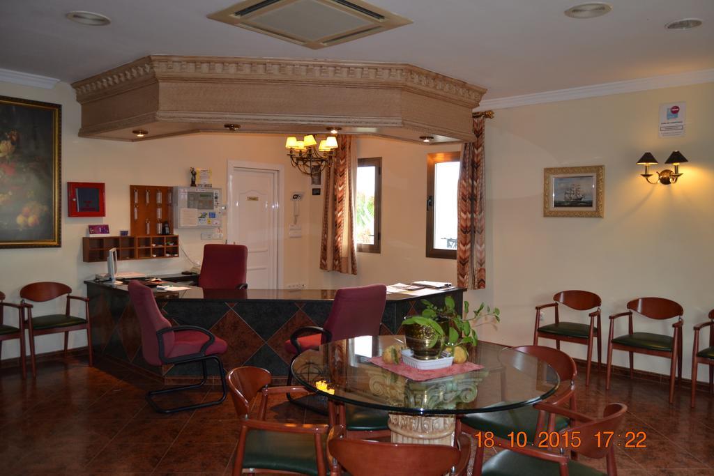 Hotel Poniente Moraleda De Zafayona エクステリア 写真