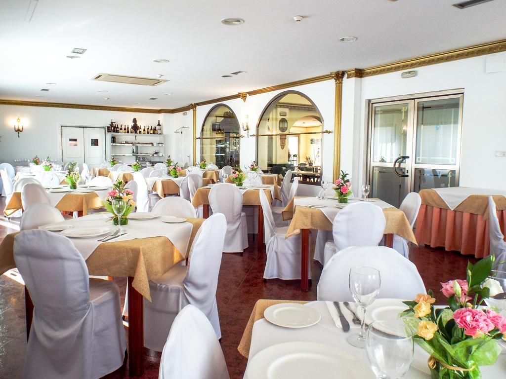 Hotel Poniente Moraleda De Zafayona エクステリア 写真