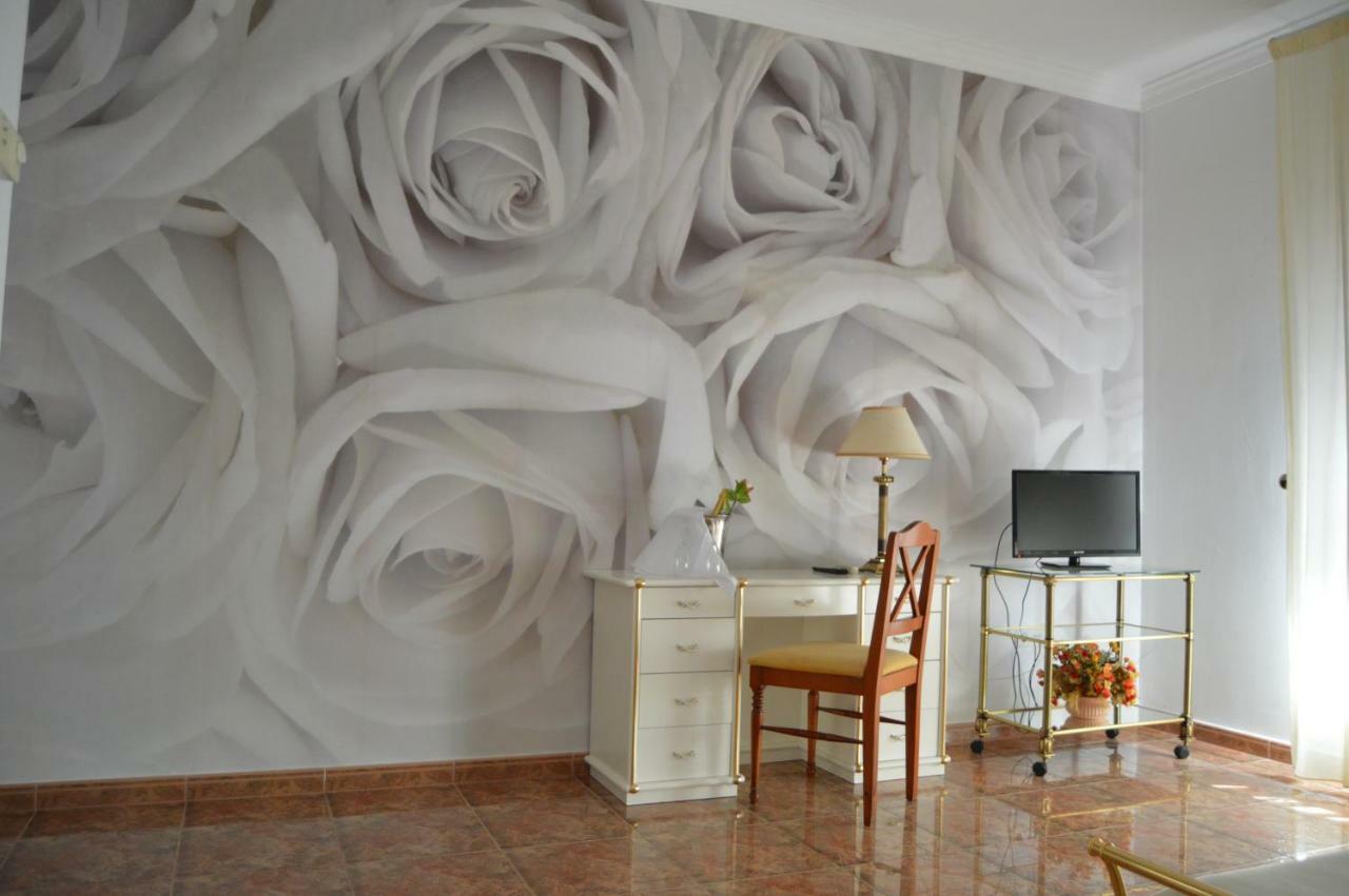Hotel Poniente Moraleda De Zafayona エクステリア 写真