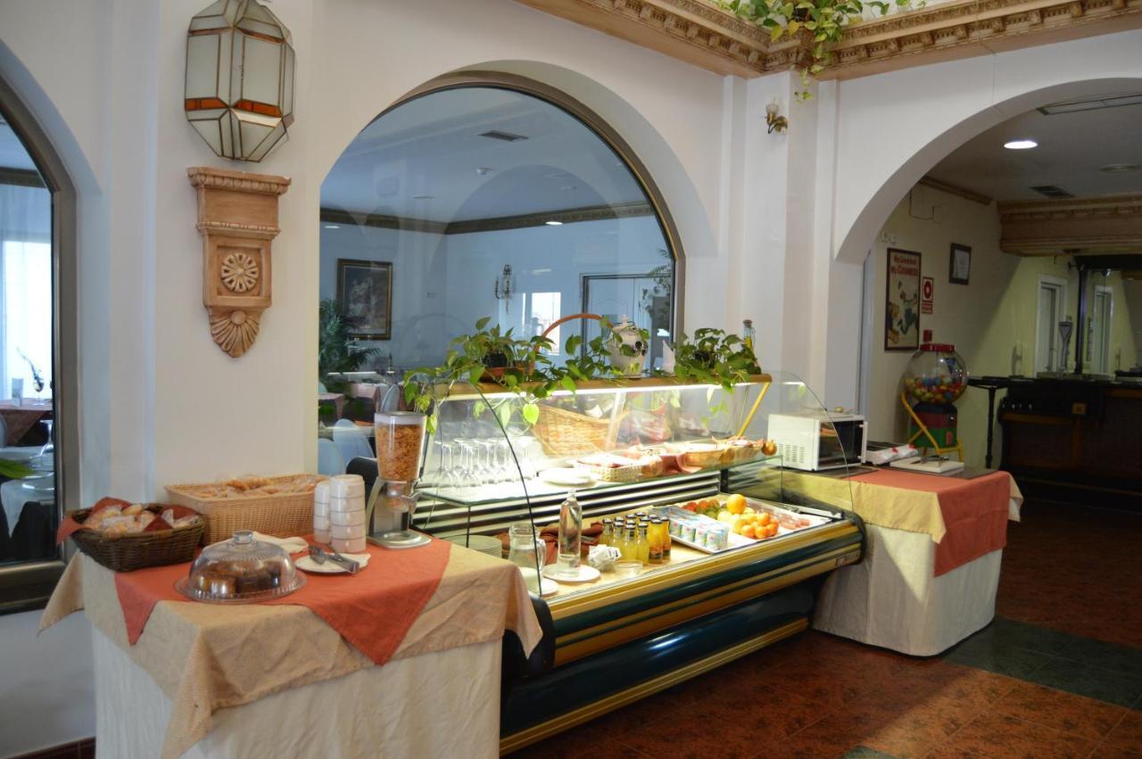 Hotel Poniente Moraleda De Zafayona エクステリア 写真